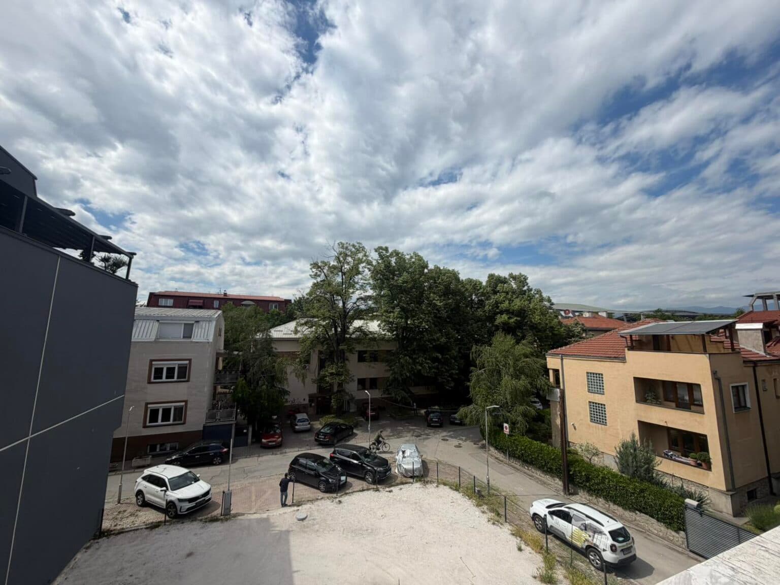 Куќа 250м2 во Центар - За Продажба, За Изнајмување - Скопје - Слика 12