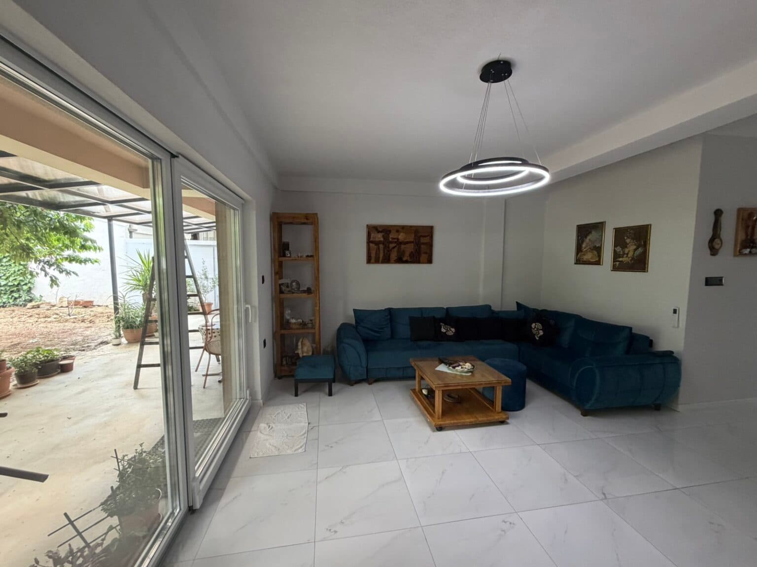 Comfortable Apartment with Private Entrance in a House - For Rent - Skopje - Image 13