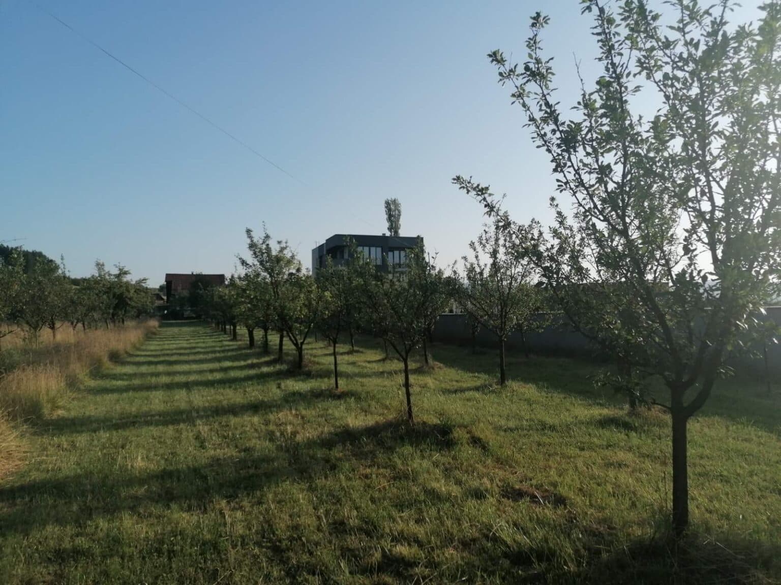 Се продава градежен плац во Берово - 3