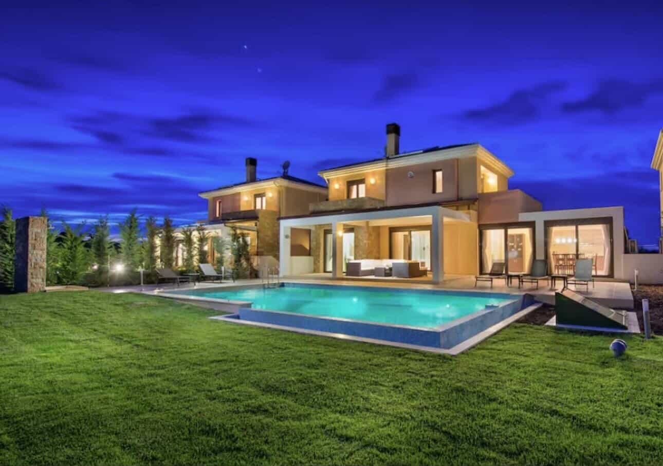 Modern and comfortable villa in Sunny Beach - 3