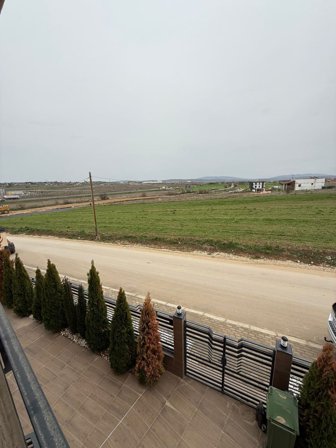 House 260m2 in Ilinden - For Sale - Skopje - Image 24