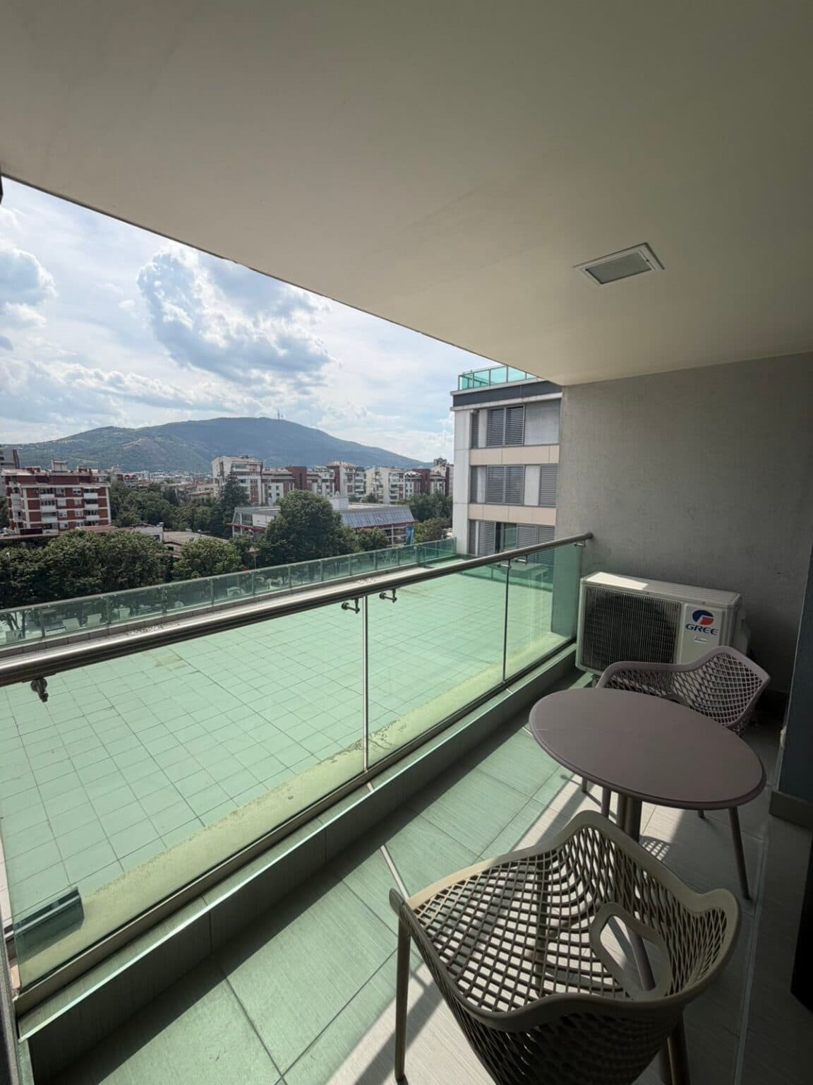 Apartment 64m2 in Capitol Mall - For Rent - Skopje - Image 9