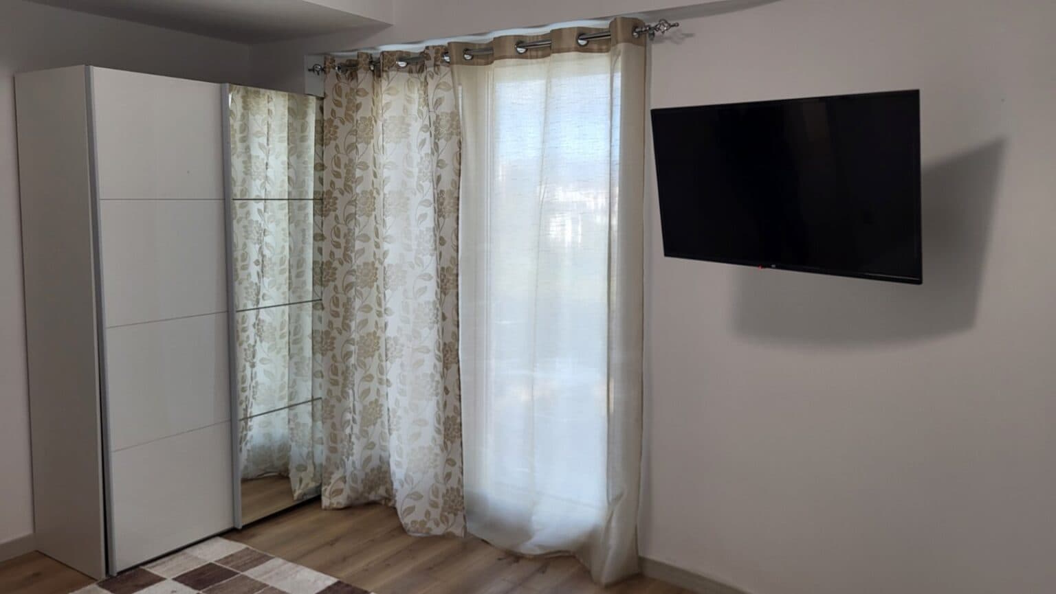 Luxury 62m² apartment in Cevahir Sky City - For Rent - Skopje - Image 7