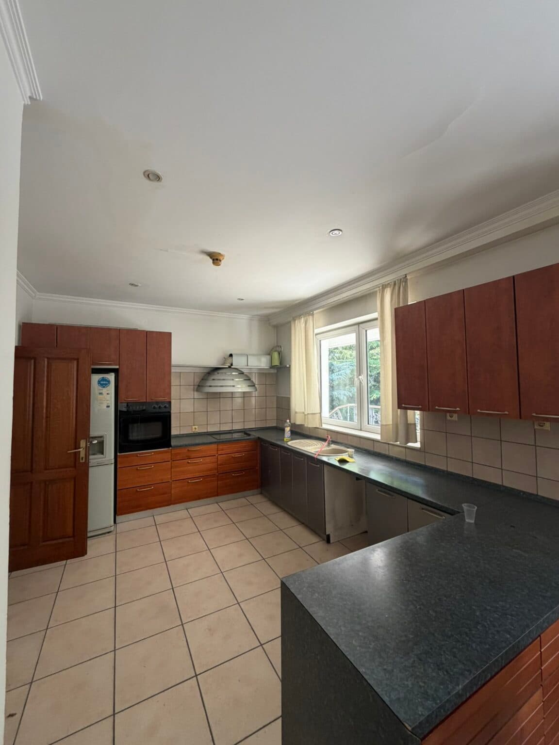 House in an Attractive Location in Vodno - For Sale, For Rent - Vodno - Image 10