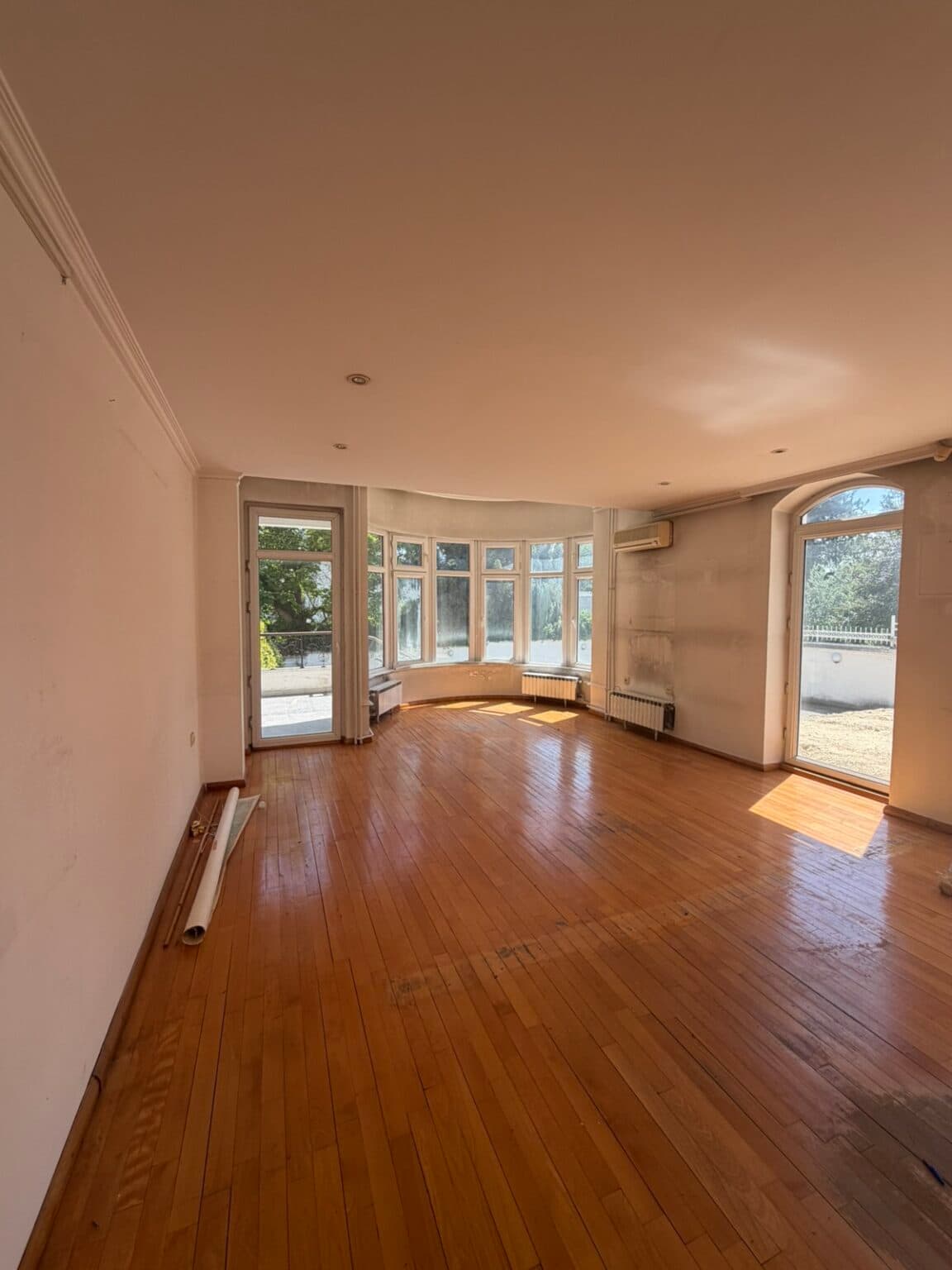 House in an Attractive Location in Vodno - For Sale, For Rent - Vodno - Image 11