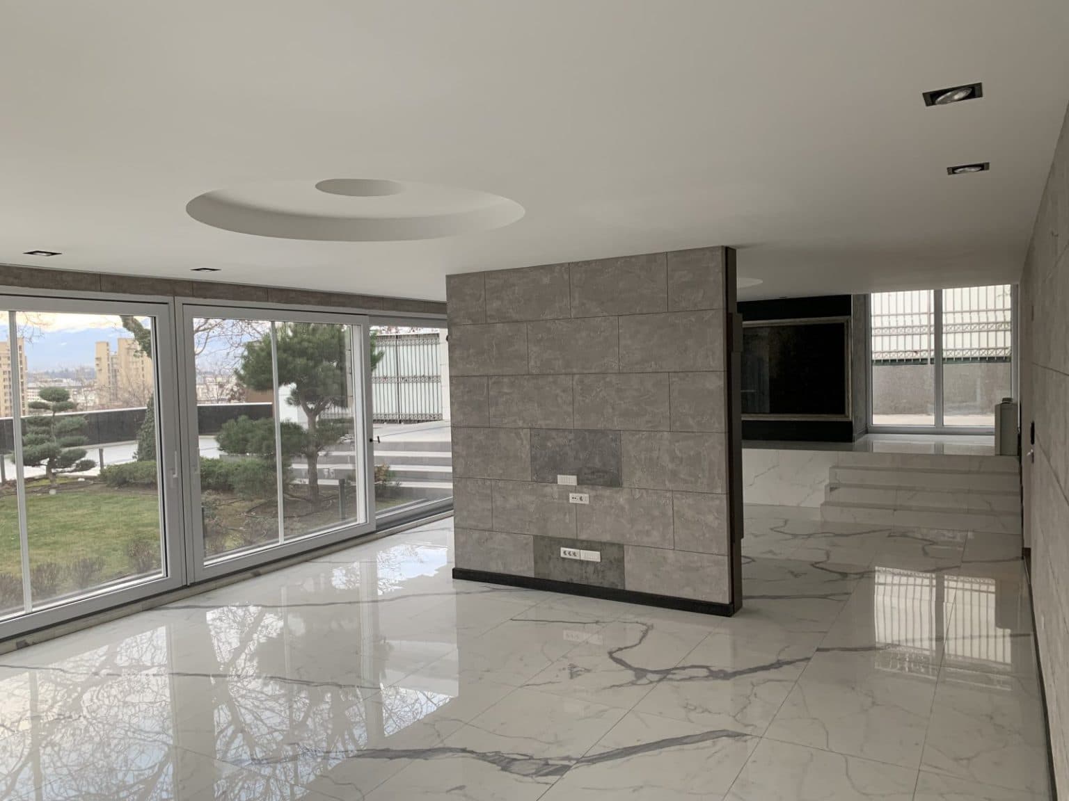 Exclusive House for Rent in Zdanec – Suitable for Business Use - For Rent - Karposh - Image 9
