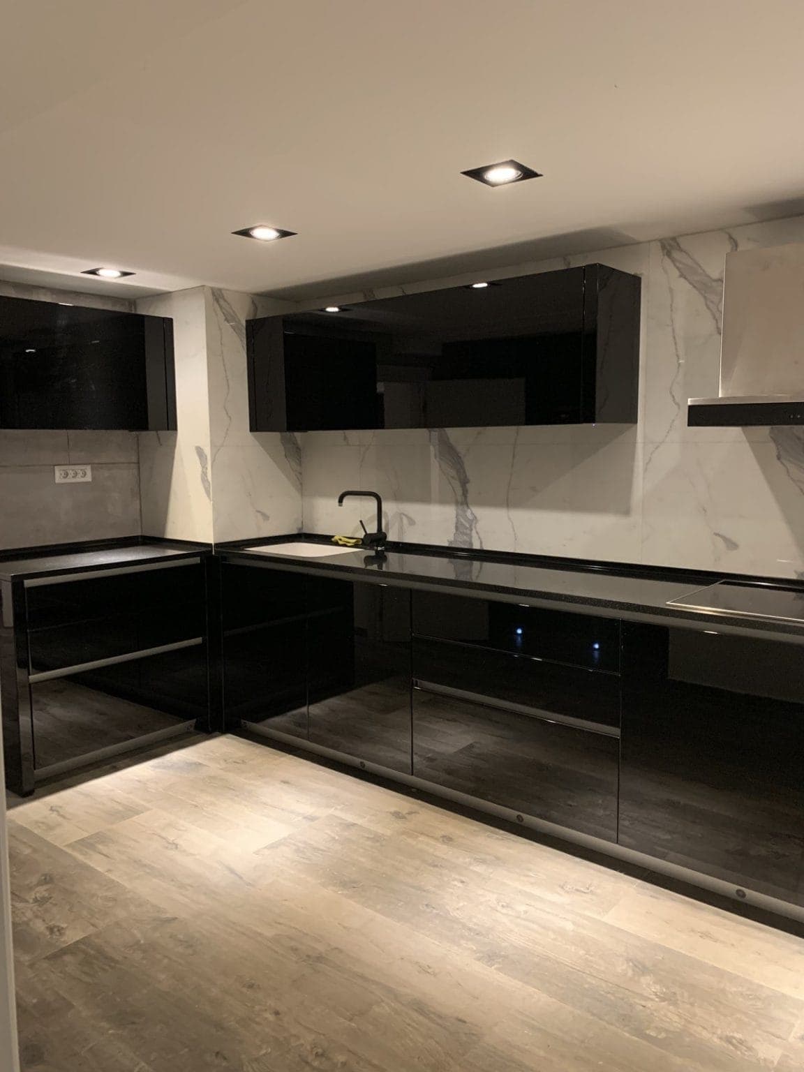 Exclusive House for Rent in Zdanec – Suitable for Business Use - For Rent - Karposh - Image 8