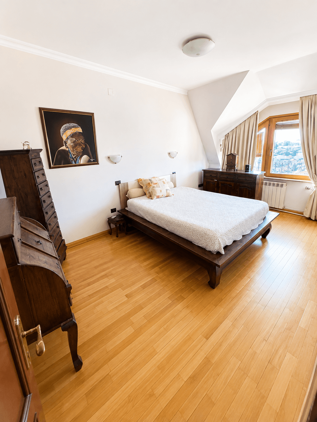 Apartment 170m2 in Center - For Rent - Skopje - Image 7
