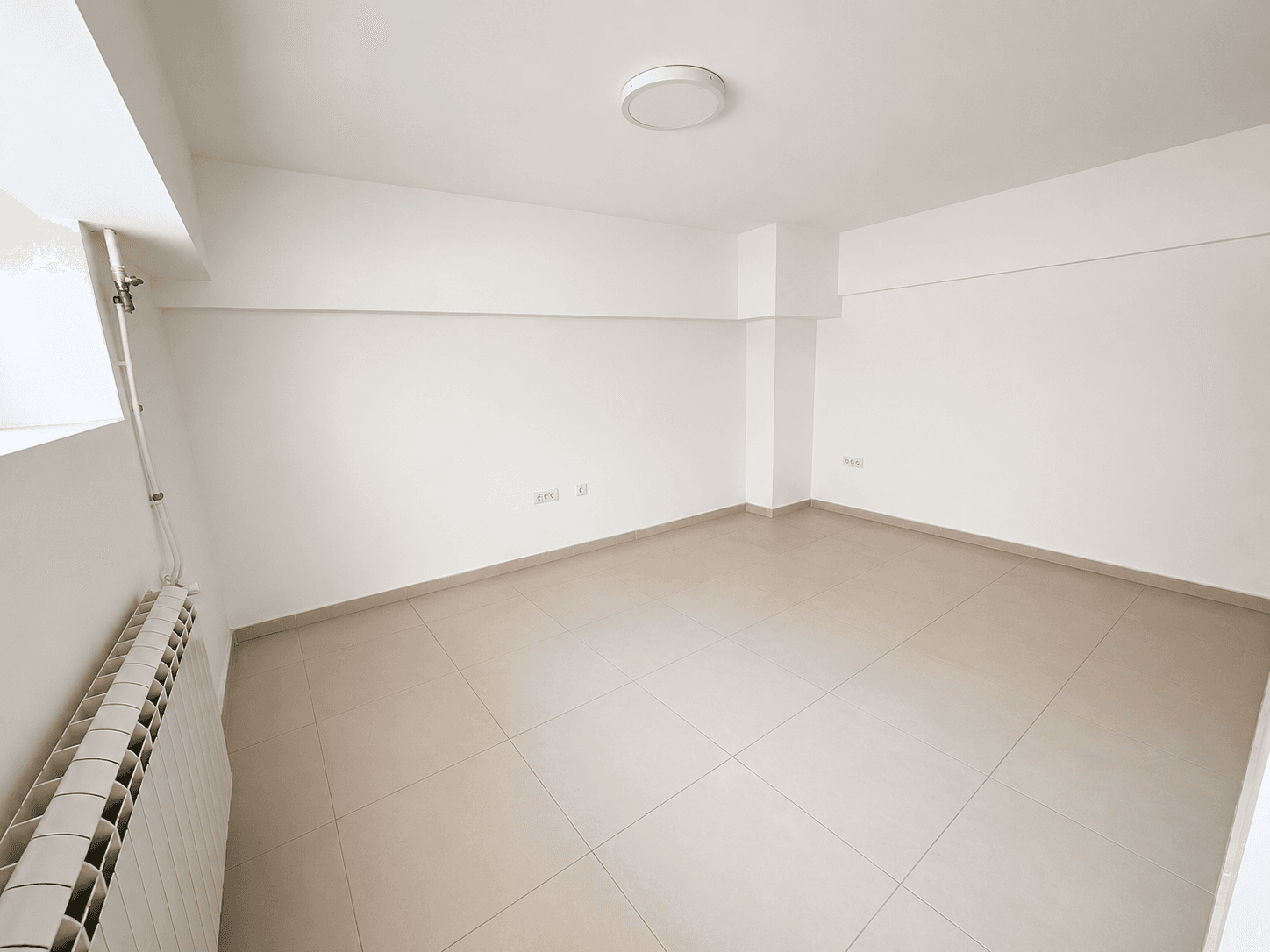 Commercial Space for Rent – 206 m² - For Rent - Centar - Image 7