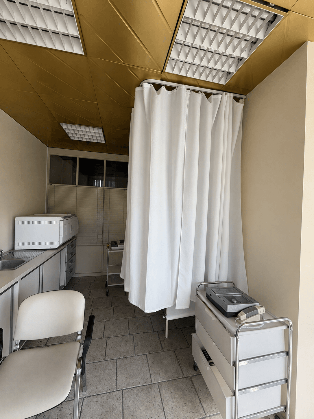 Commercial space for sale suitable for a medical practice – Aerodrom - For Sale - Aerodrom - Image 6