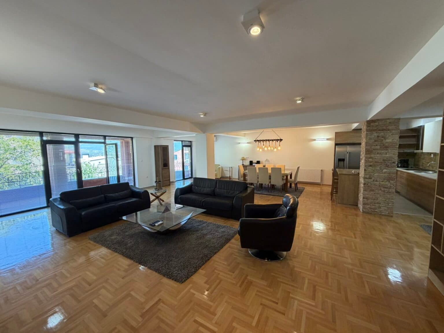 Apartment 180m2 on Vodno - For Rent - Vodno
