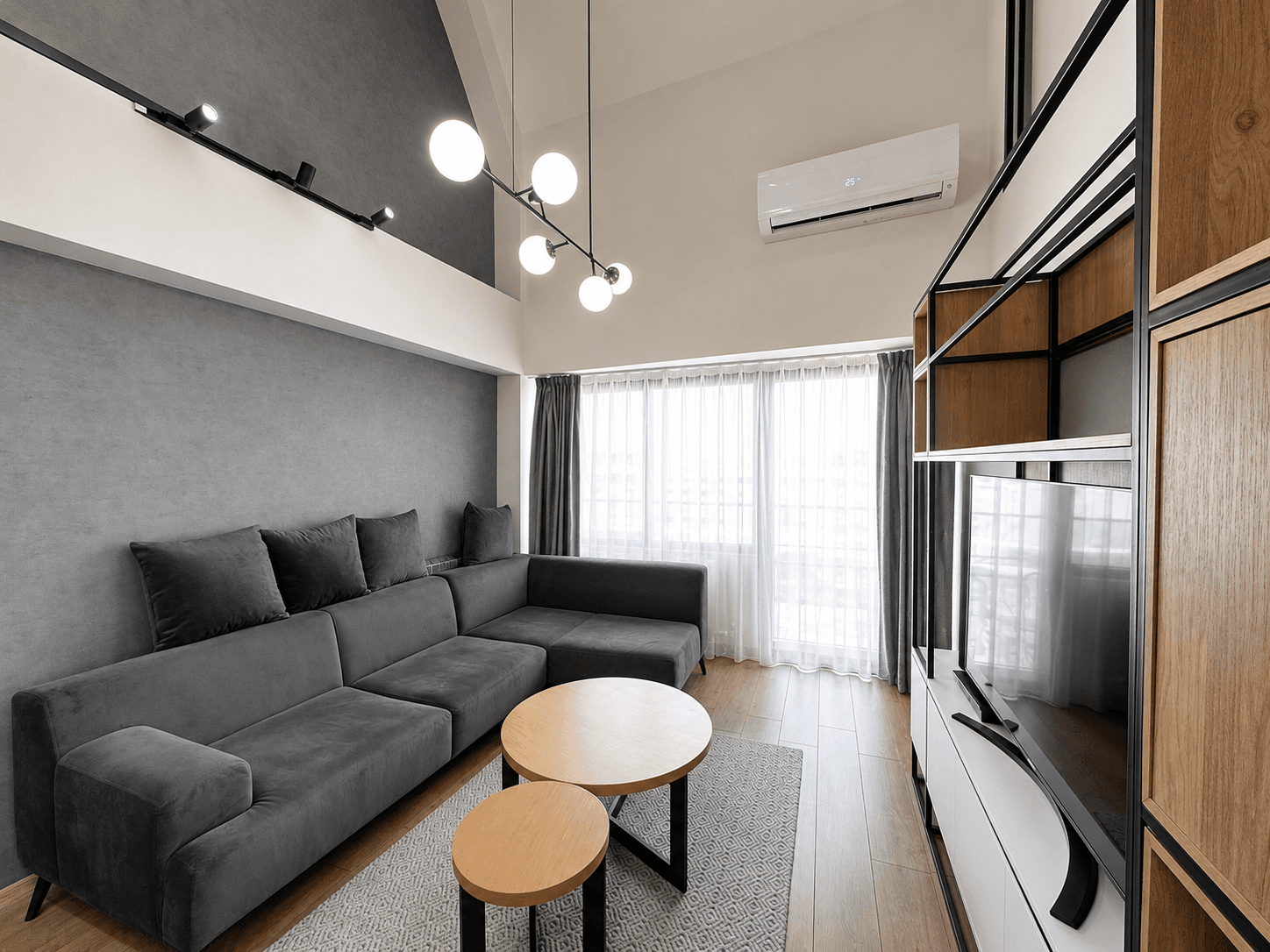 Apartment 80m2 in Center - For Rent - Skopje