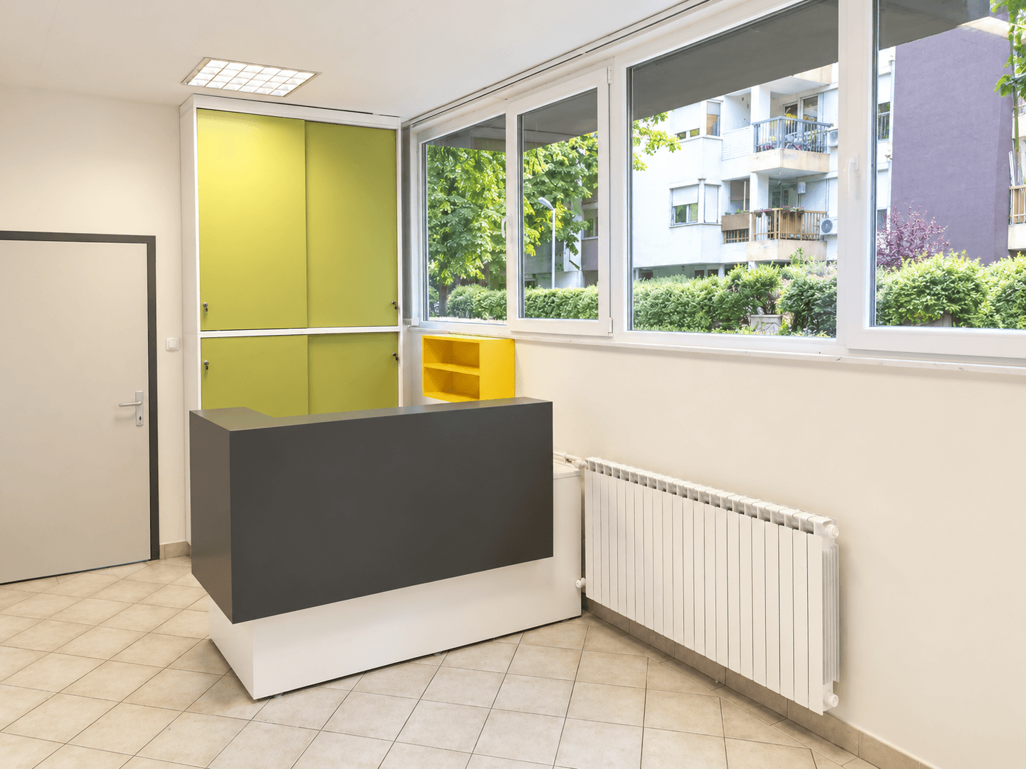 Business space for sale in Aerodrom - 2