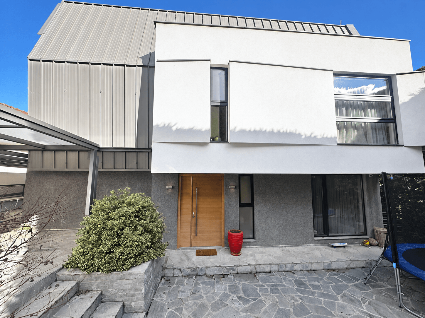 Луксузна куќа со површина од 482 м² и приватен базен - За Продажба - Пржино