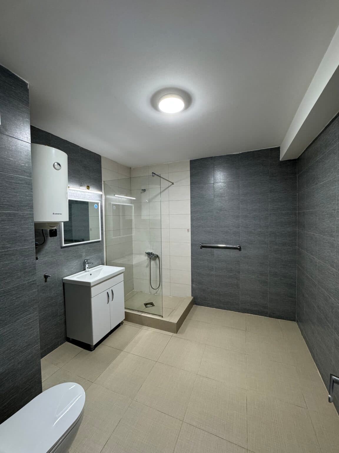 Стан 107м2 во Park Residence - За Изнајмување - Скопје - Слика 15