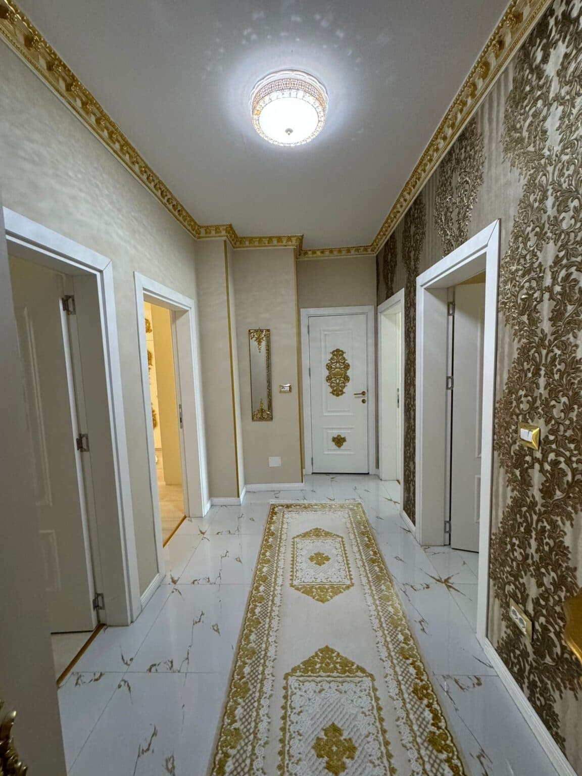 Apartment 140м2 in Chair - For Sale - Skopje - Image 5