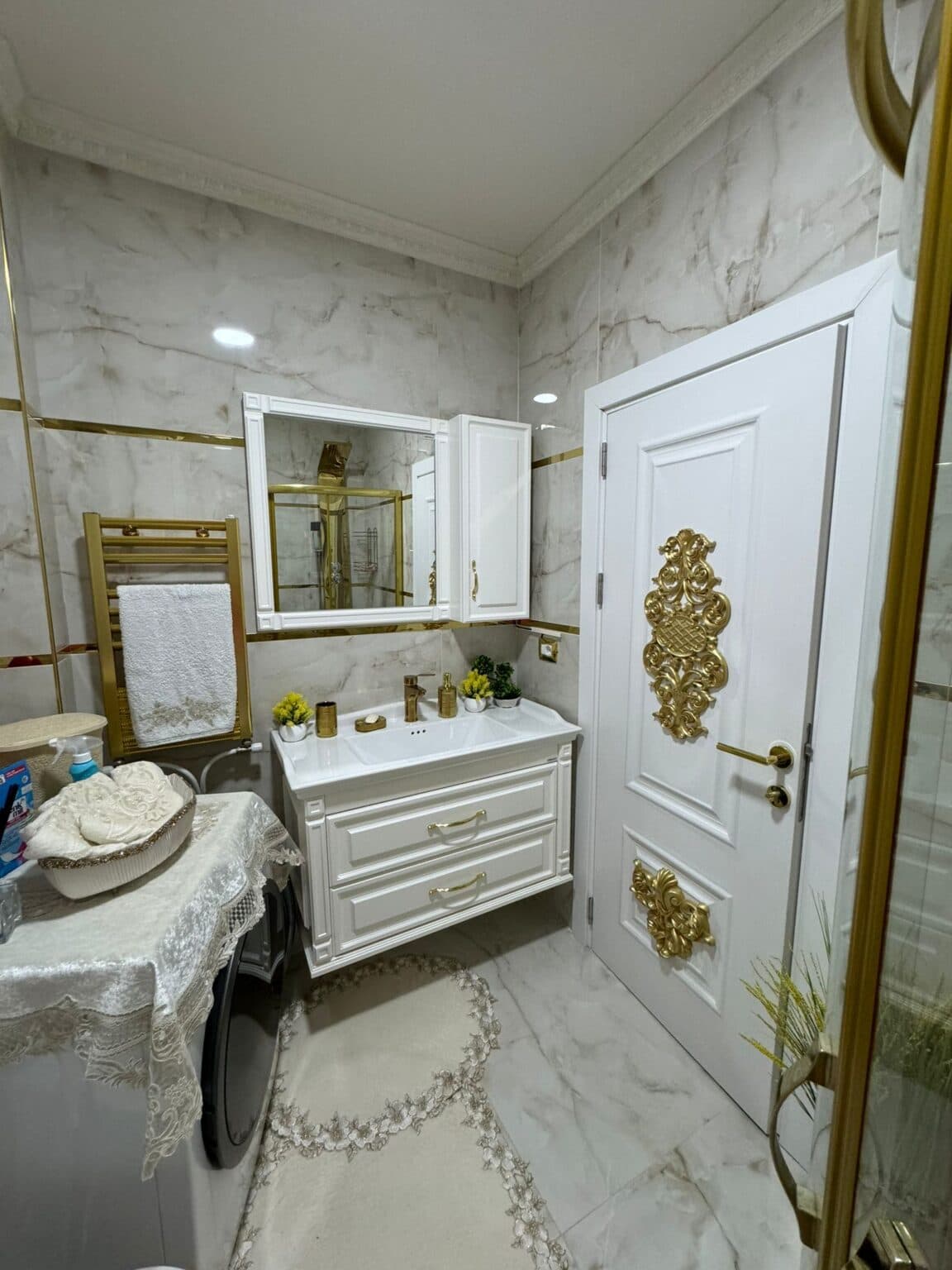 Apartment 140м2 in Chair - For Sale - Skopje - Image 6