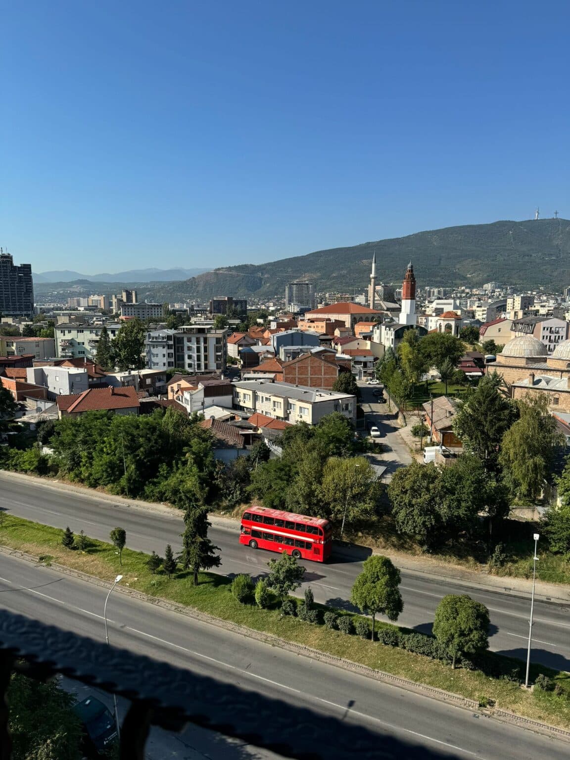 Apartment 140м2 in Chair - For Sale - Skopje - Image 30