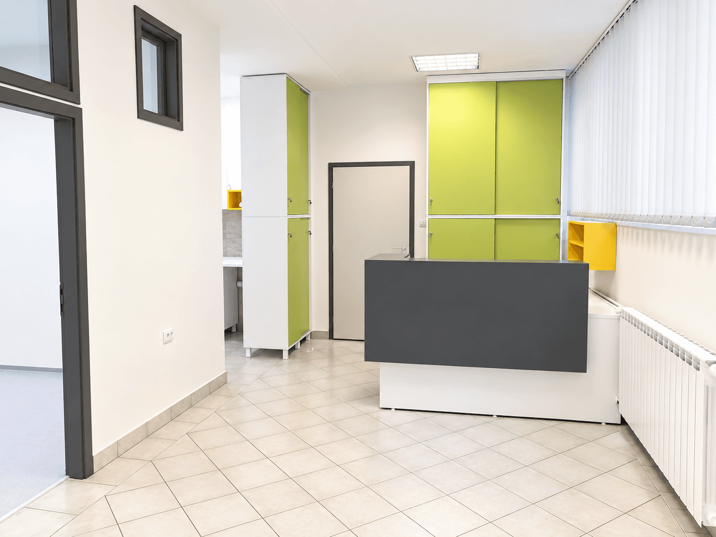 Business space for rent in Aerodrom - 2