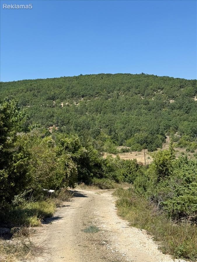 Plot in Kuchkovo 1,000 m² with Project and Building Permit - For Sale - Gjorche Petrov