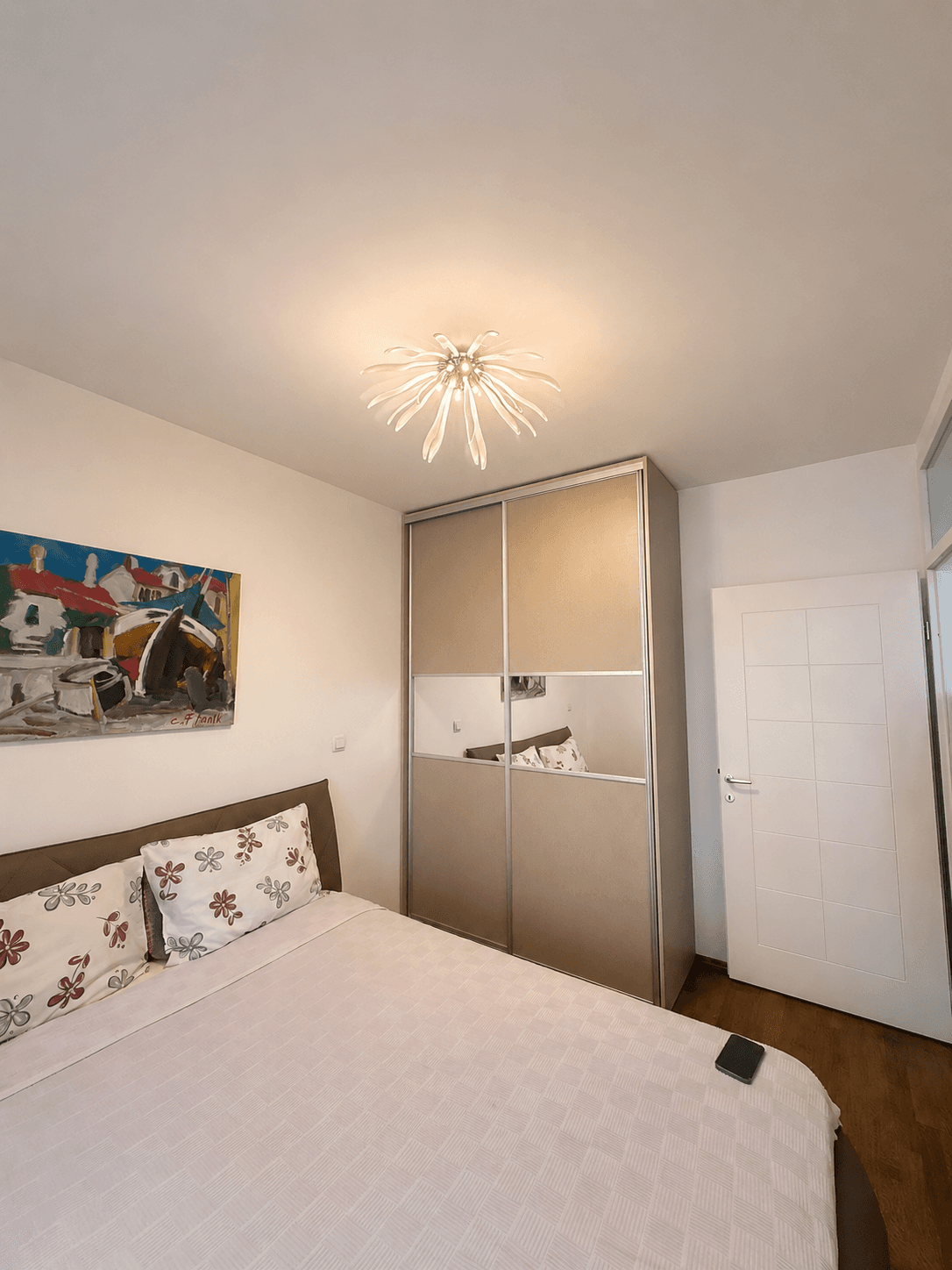 Apartment 72m2 in Center - For Sale - Skopje - Image 9