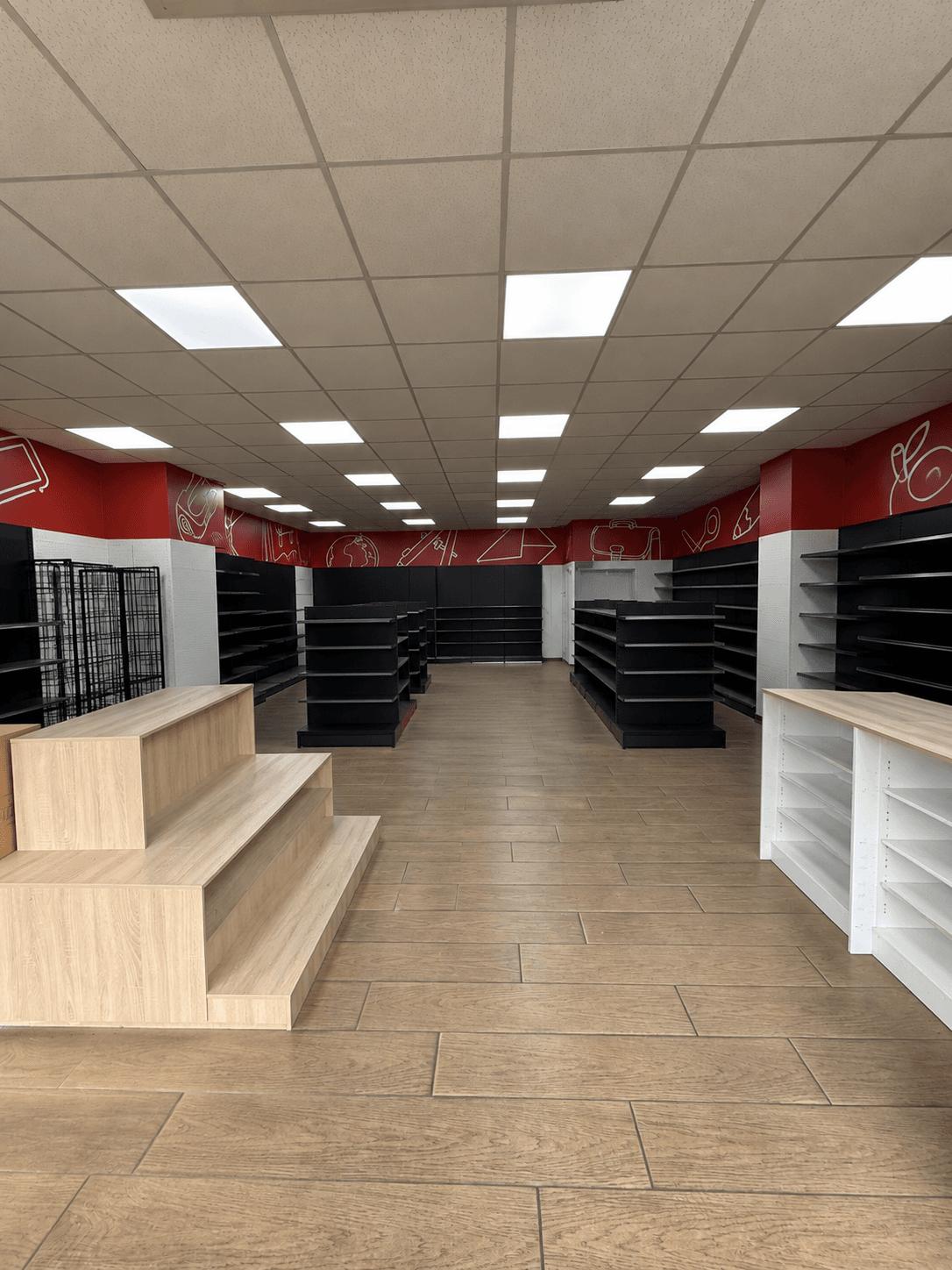Commercial Space for Rent 100m2 Aerodrom - 3