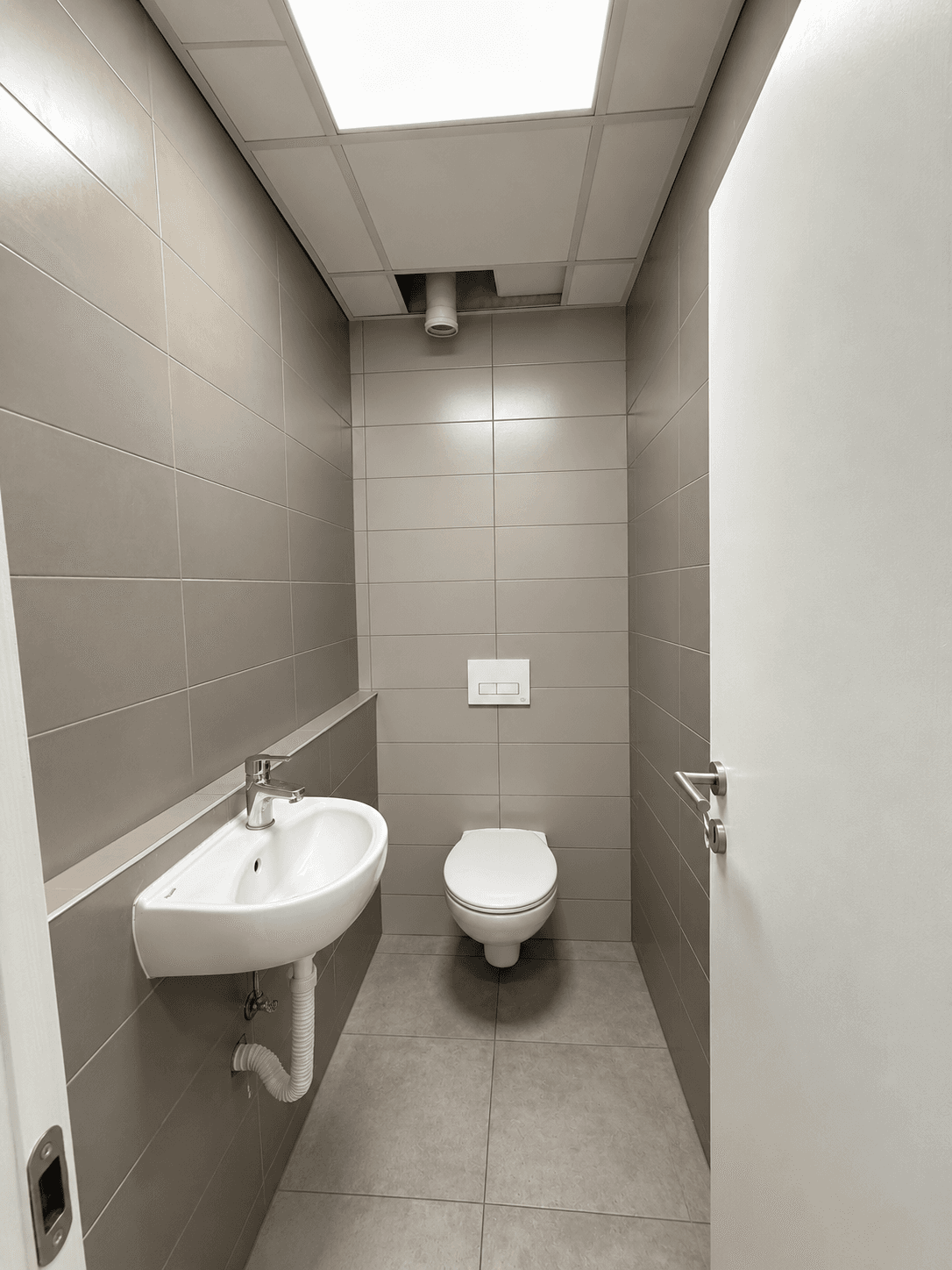 Commercial Space for Rent 100m2 Aerodrom - For Rent - Aerodrom - Image 4