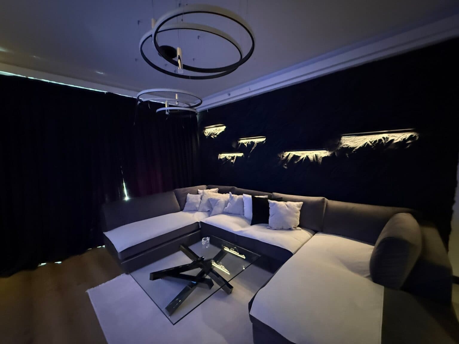 Apartment 98м2 in Cevahir Sky City - For Sale - Skopje