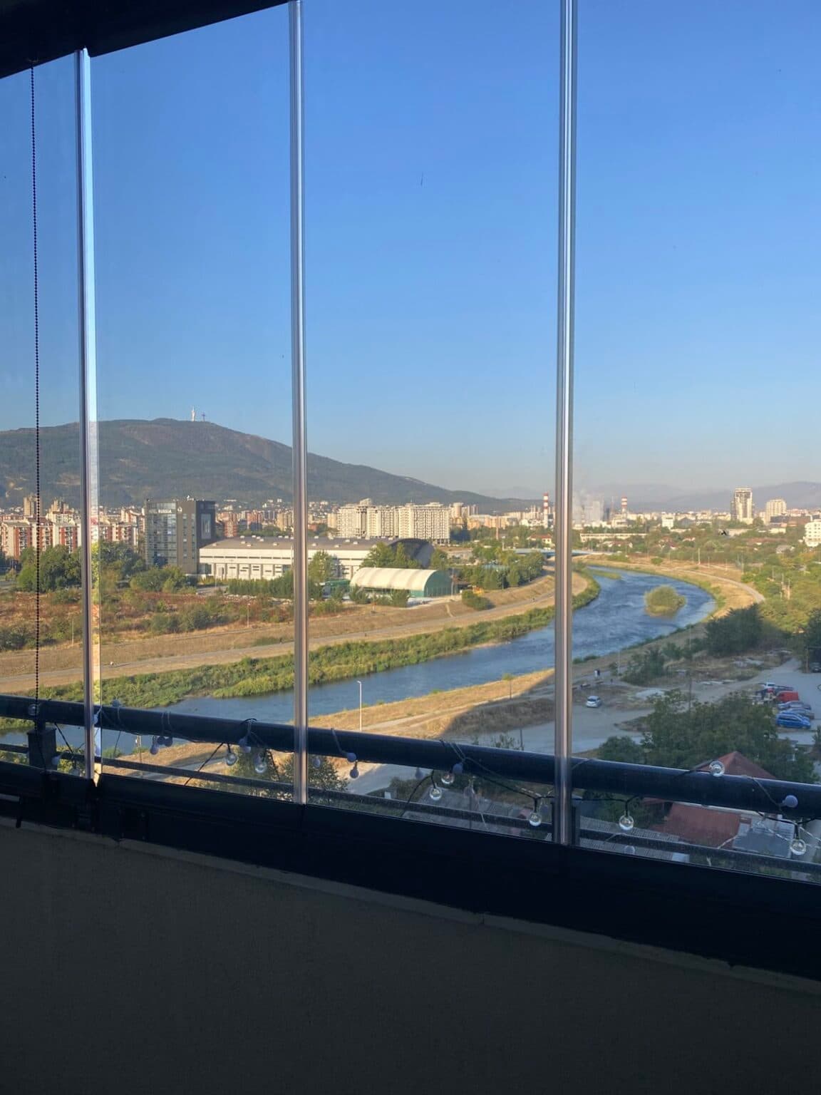 Apartment in the “Cosmos” Residential Complex 54 m² - For Sale - Aerodrom - Image 11