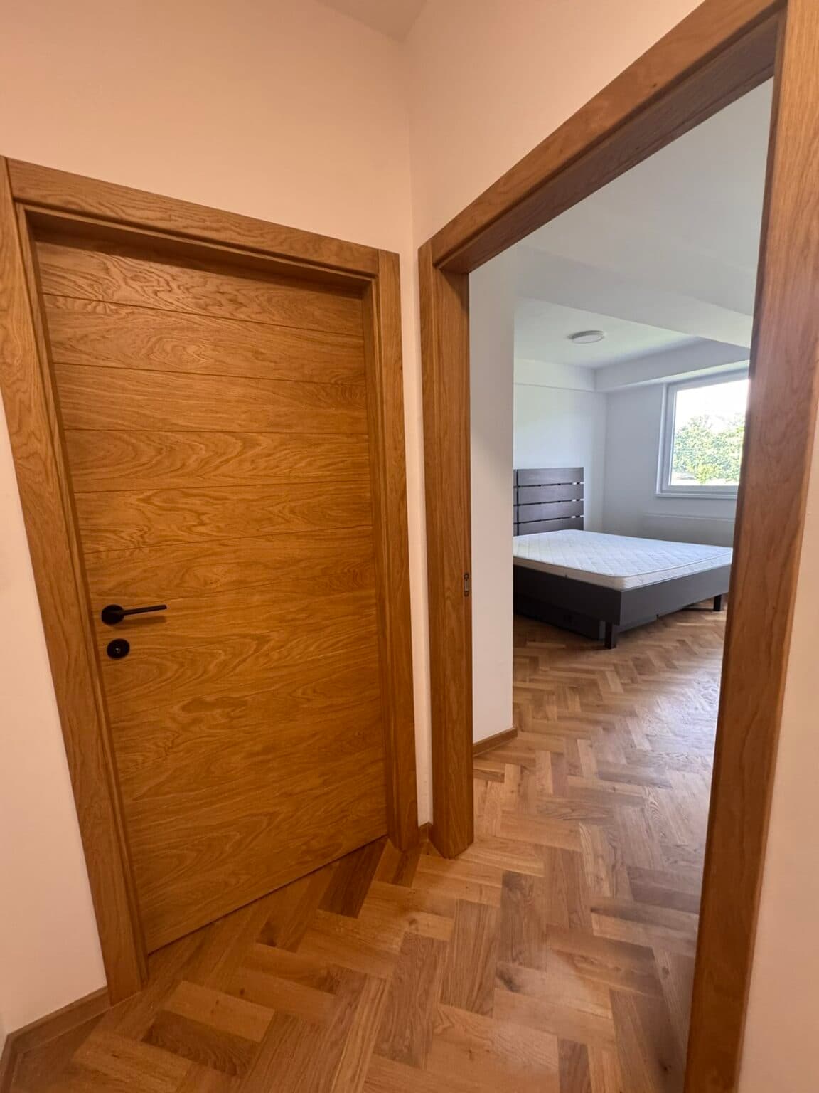 Apartment 115 m² Near the Aleksandar Palace Hotel - For Rent - Skopje - Image 15