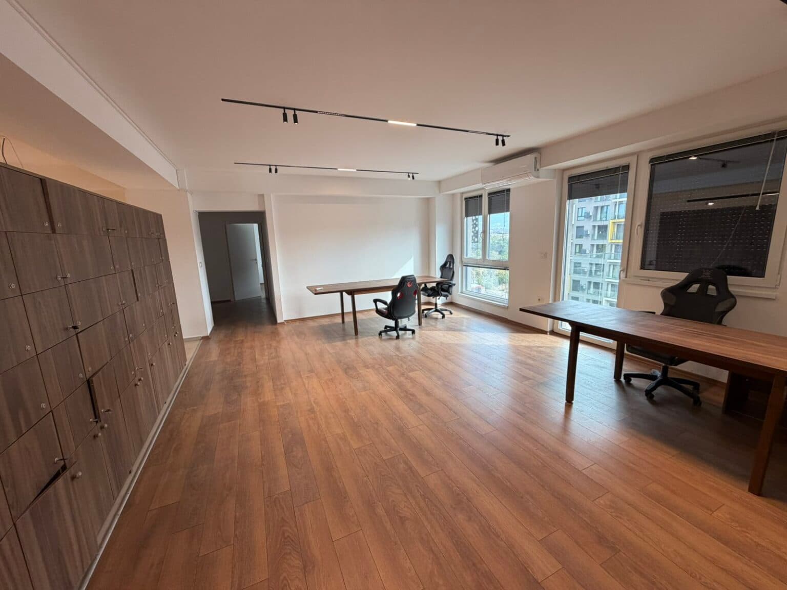Commercial Space for Rent in East Gate - For Rent - Gazi Baba