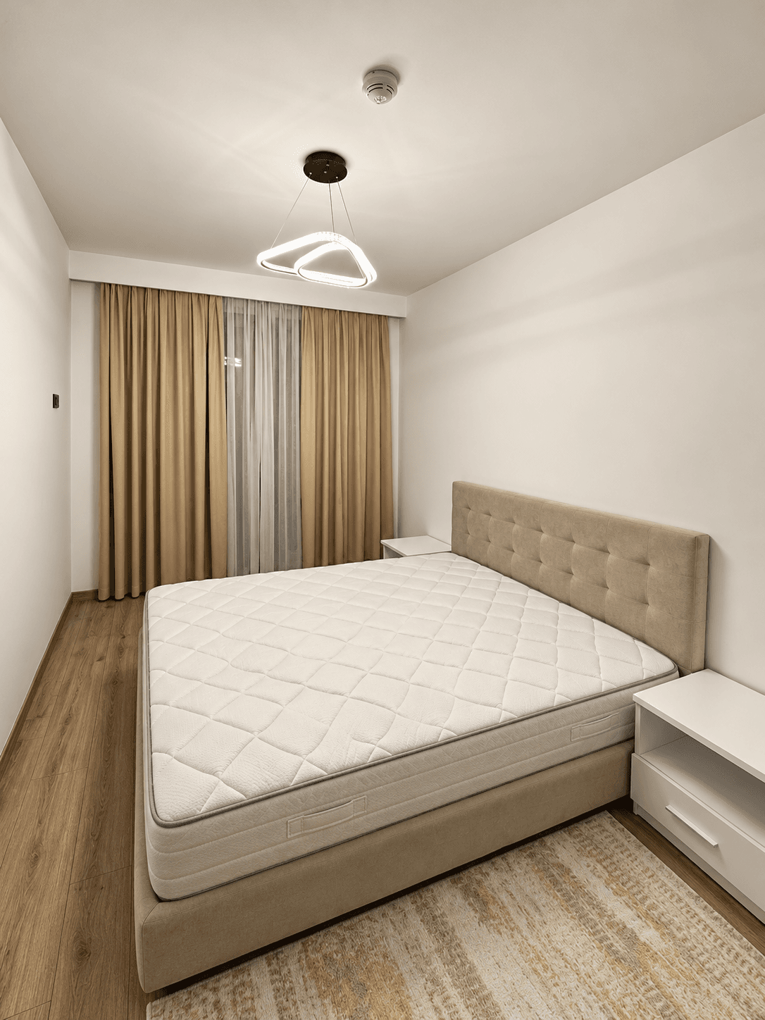 Стан 83м2 во Cevahir Sky City - За Изнајмување - Аеродром - Слика 5