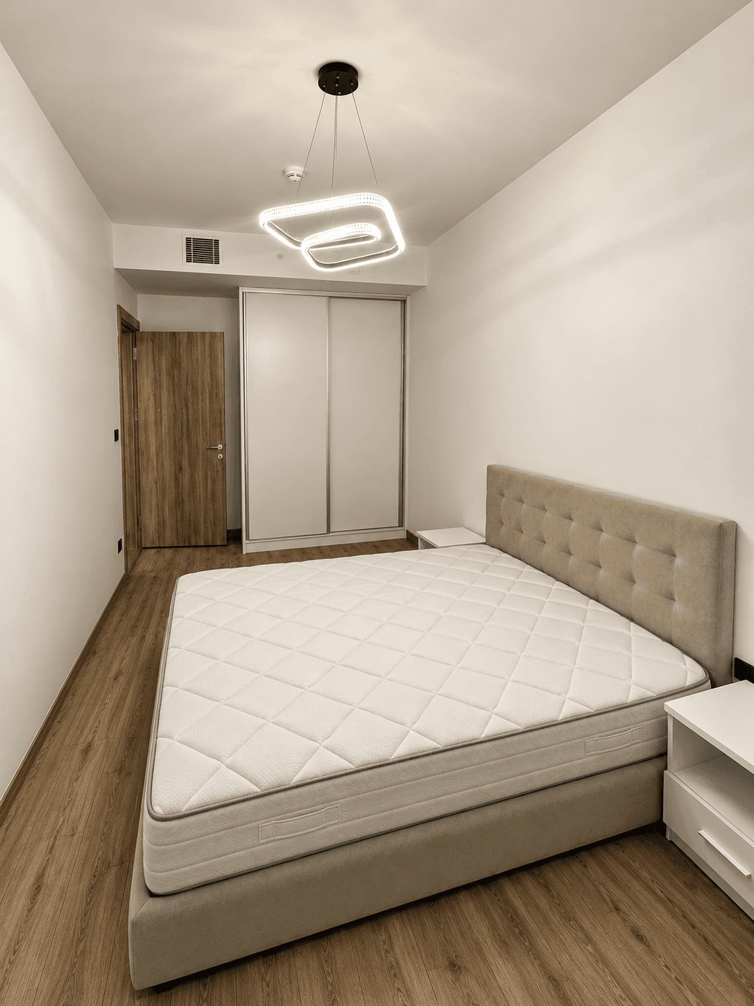 Стан 83м2 во Cevahir Sky City - За Изнајмување - Аеродром - Слика 6