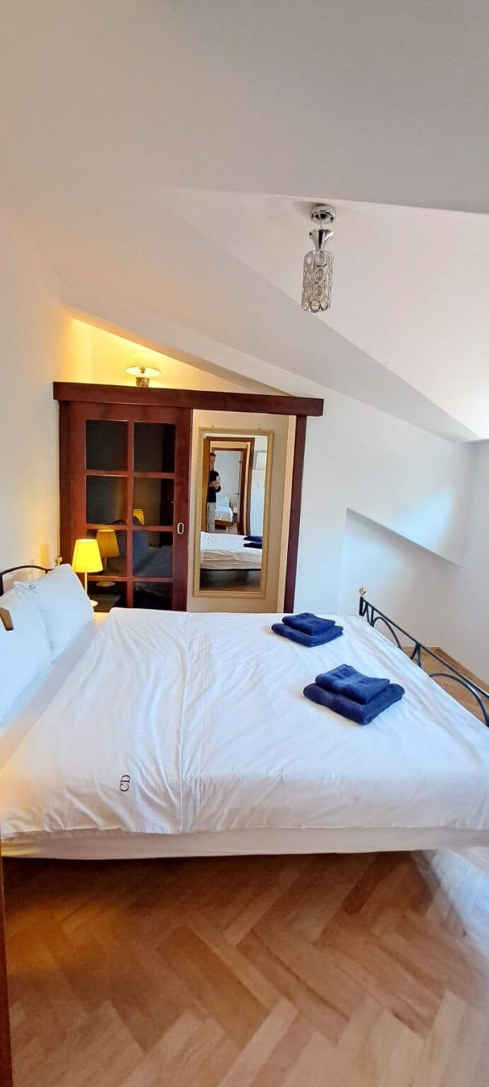 Apartment 100 m² in Kisela Voda - For Sale - Skopje - Image 9