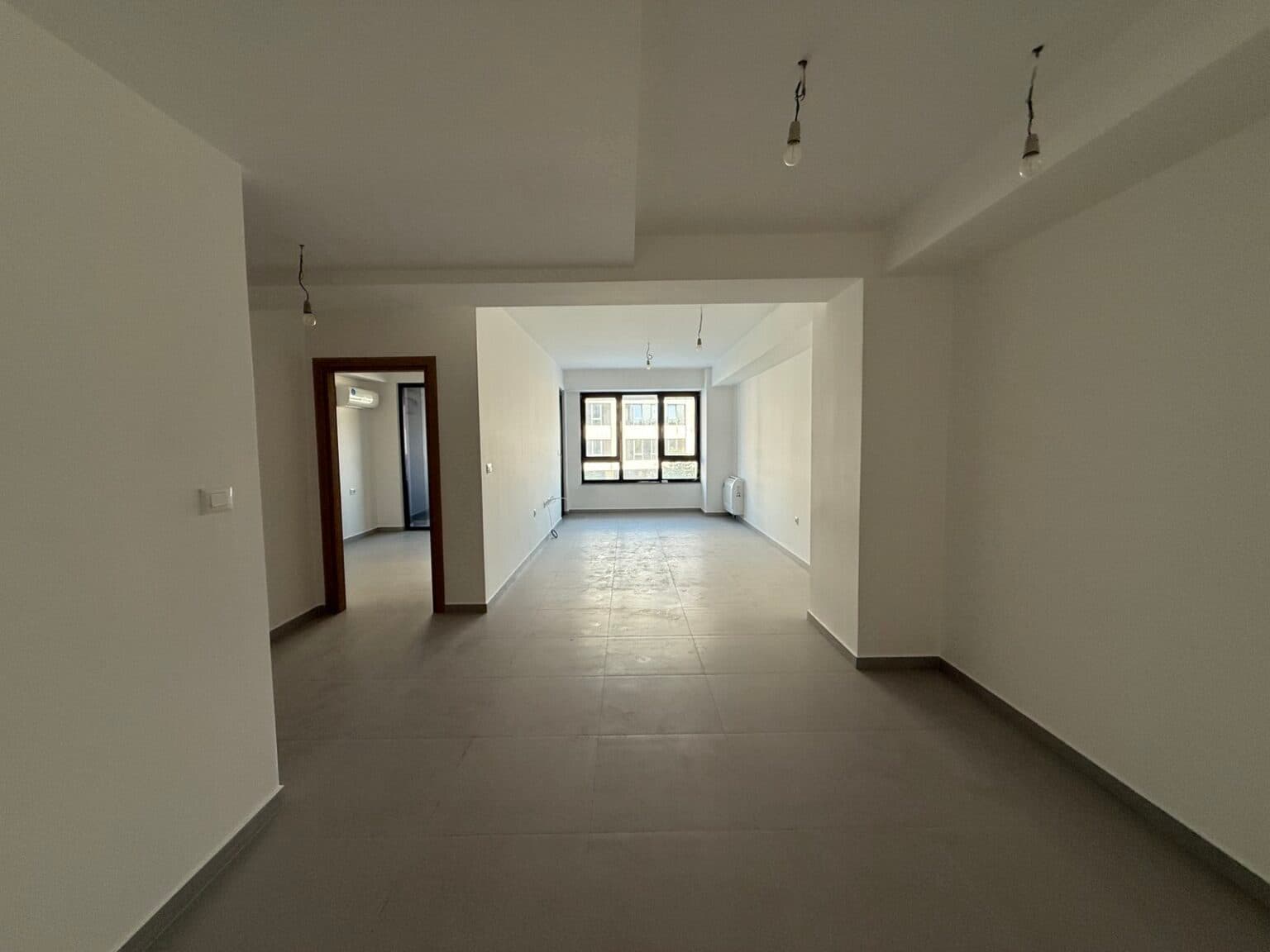 Се изнајмува стан од 60 м² за деловна намена во Гази Баба - За Изнајмување - Гази Баба